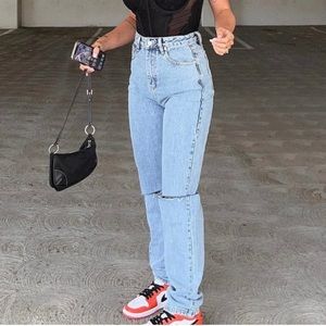 White Fox Boutique knee rip jeans